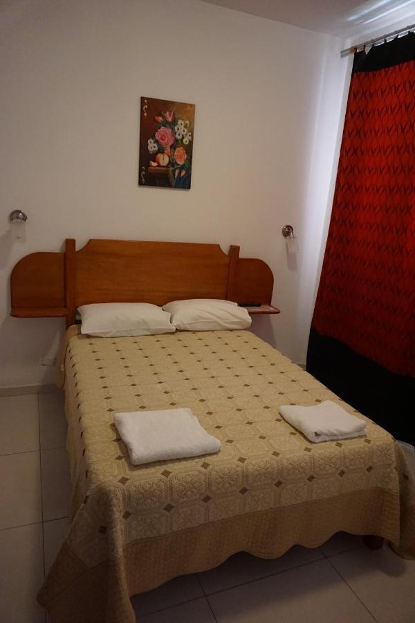 Hostal Camiluz นัซกา ภายนอก รูปภาพ